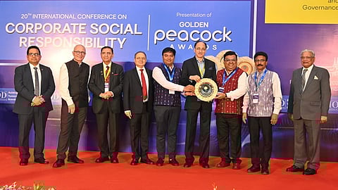 Alt="OMC receives Golden Peacock HR Excellence Award 2025"