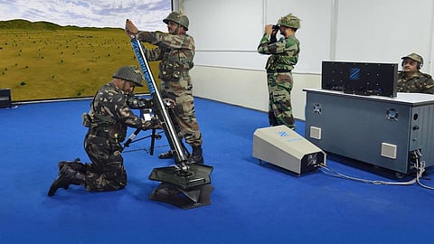 Alt="Armed forces simulator training"