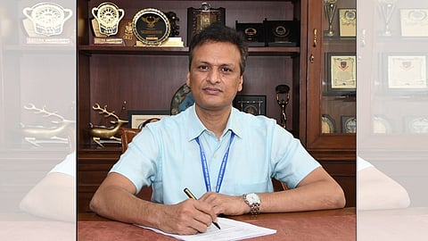 Alt="Dr Srinivasa Kumar Tummala"