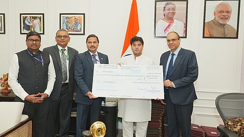 TCIL pays Rs 43.86 crore dividend to Govt for FY26