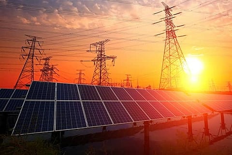 Replacing 500GW thermal plant with solar PV will cut cost by $23 bn/yr: IRENA