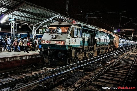 Railways to use automatic lighting at stations to save energy