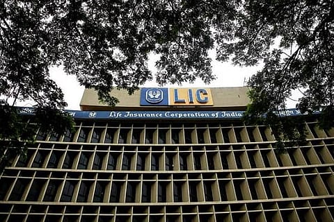 LIC further relaxes claim settlement process for customers affected by COVID-19