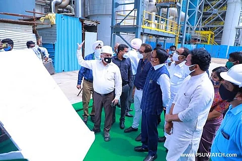 Manadaviya reviews progress of upcoming urea unit of RFCL at Ramagundam