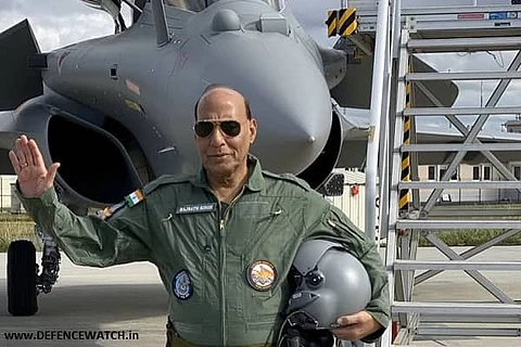 Amid China-India stand-off Rajnath Singh to visit Russia