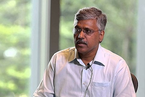 Giridhar Aramane (IAS) assumes charge as Secretary in Transport Ministry