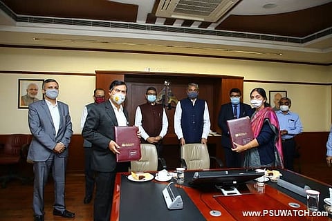 Green Airports: AAI sign MoU with NTPC for setting-up up solar power plants at AAI Airports