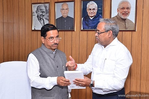 Chairman CIL meets Minister of Coal & Mines Pralhad Joshi