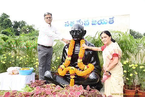 RINL celebrates Gandhi Jayanti with a swachhta campaign
