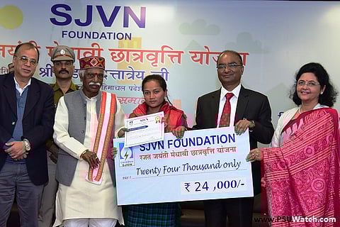 SJVN awards scholarships to students in Himachal
