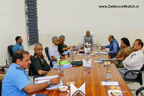 जानिए, रक्षा मंत्रालय कैसे निपट रहा है कोरोना वायरस से