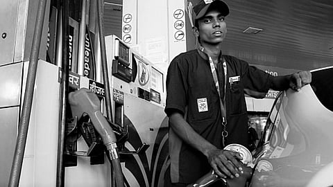 AIPDA sulking over govt’s bumper drive to give away 56,000 petrol pumps