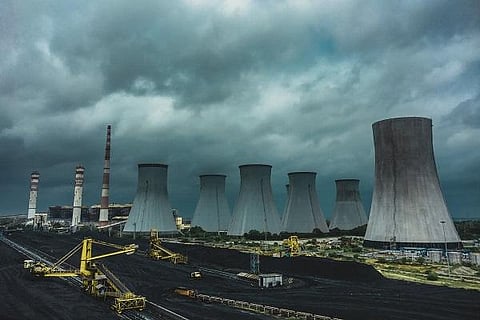 Low coal stock: 15 thermal power plants (TPPs) have zero coal stock, shows CEA data