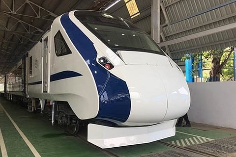 Indian Railways eyeing “$200 billion market” by exporting Train 18 sets