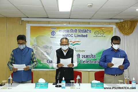 2 October: NMDC celebrates Gandhi Jayanti with school children