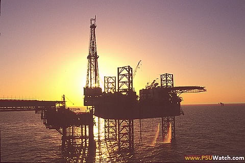 Domestic crude oil production falls by 1% in April 2022