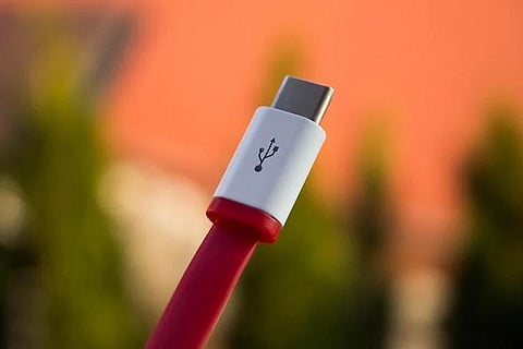 Govt to set up expert groups to explore adoption of common chargers