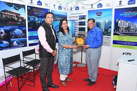 NBCC bags 'Best Stall' award in Shining Maharashtra Exhibition