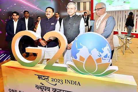 Govt to start digital philately exhibition through reels: Vaishnaw