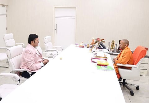 16 साल की उम्र ,भारतीय फार्मा का रॉबिन हुड' कौन हैं अर्जुन देशपांडे?