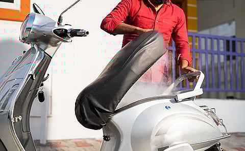 One lakh scooty .. and ₹ 1.12 crore bid for VIP number