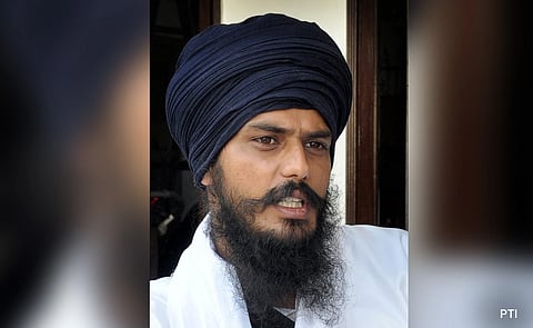 Khalistani leader Amritpal Singh's demand continues, driver and uncle surrender