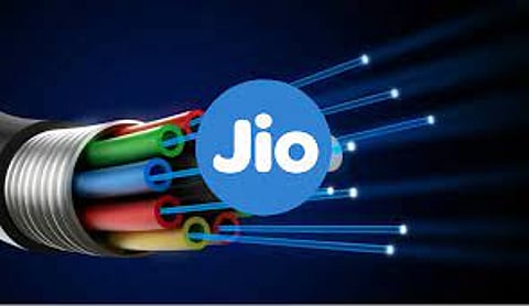 Enjoy IPL with the cheapest broadband internet plan, Rs 198 a month and unlimited internet, see details