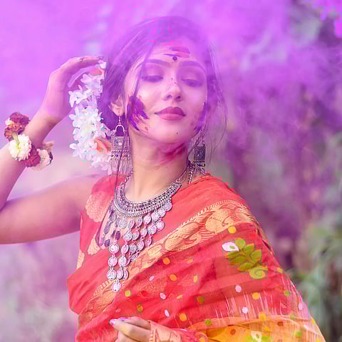 Numerology tips: Know here which color is auspicious to play Holi according to the number