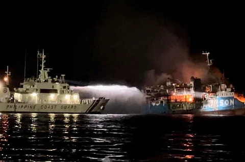 Philippines Ferry Fire: Major accident in Philippines, 31 people burnt to death due to boat fire