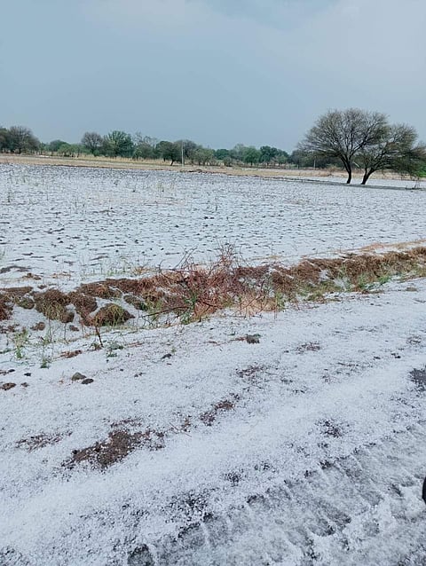 महाराष्ट्रातील बीड जिल्ह्याला आले जम्मू-काश्मीरचे रूप.