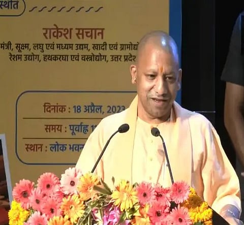 UP News: For the first time after the Atiq-Ashraf massacre, CM Yogi said – now the mafia cannot scare anyone in UP