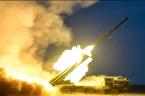 China's maneuvers continue for the third day near Taiwan border, American warship seen in South China Sea