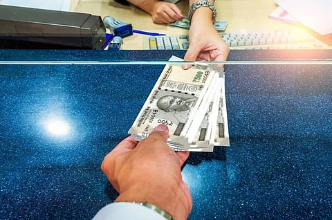 Bad news for Punjab National Bank customers! This much reduction in interest rates on fixed deposits