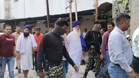 मोस्ट वांटेड खालिस्तानी आतंकवादी रिंदा के पिता और भाई को महाराष्ट्र के नांदेड़ से मकोका के तहत जबरन वसूली मामले में गिरफ्तार किया गया।