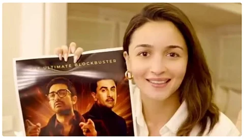 Mumbai, March 11, 2025 – Bollywood actress Alia Bhatt has sparked excitement among fans by teasing a possible collaboration between superstar Aamir Khan and Ranbir Kapoor. The hint, shared during a recent event, has led to widespread speculation about an upcoming big-budget film.
While Bhatt did not reveal specific details, she mentioned that something “big” was in the works involving the two actors. Fans quickly took to social media, predicting a massive cinematic experience and calling it the “biggest blockbuster in the making.”
Neither Aamir Khan nor Ranbir Kapoor has made an official statement regarding the project, but industry insiders suggest that discussions are underway for a grand-scale film. If confirmed, this would mark the first full-fledged collaboration between the two Bollywood icons.
With both actors known for their exceptional performances and box office success, the news has generated immense anticipation. Film enthusiasts eagerly await further details, hoping for an official announcement soon.