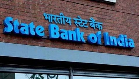 आता ओटीपी शिवाय SBI ATM मधून पैसे काढता येणार नाहीत, जाणून घ्या नवा नियम आणि पैसे काढण्याची पद्धत