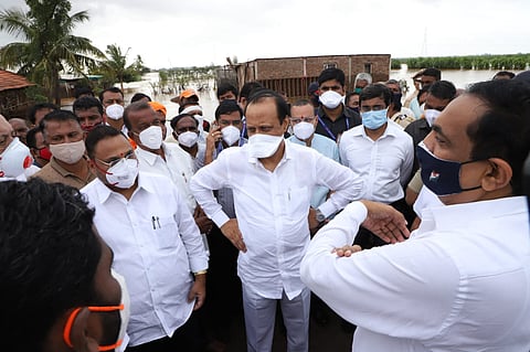 शिवाजी पुलाला जोडून संलग्न नवीन ब्रिज बांधा : उपमुख्यमंत्री अजित पवार