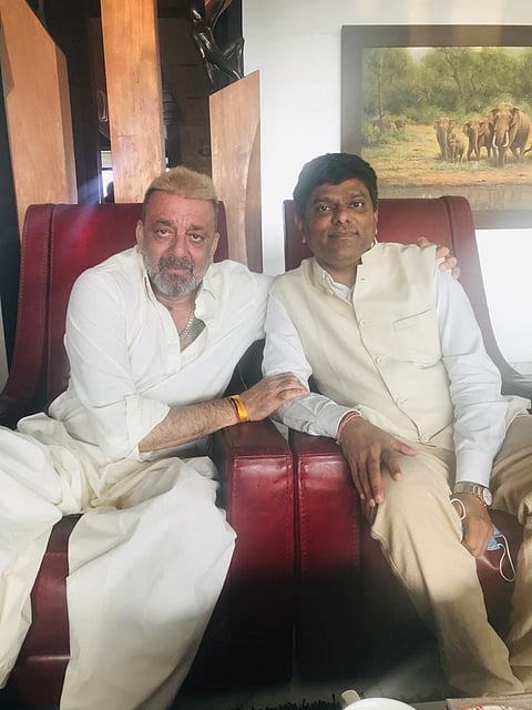 संजय दत्त आणि रघुनाथ येमूल