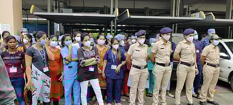 ग्लोबल हॉस्पिटलमधील डॉक्टर्स, कर्मचाऱ्यांचे पुन्हा काम बंद आंदोलन