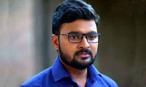 अभिनेता किरण गायकवाड : मालिका संपली अन् देवमाणूस झाला भावूक