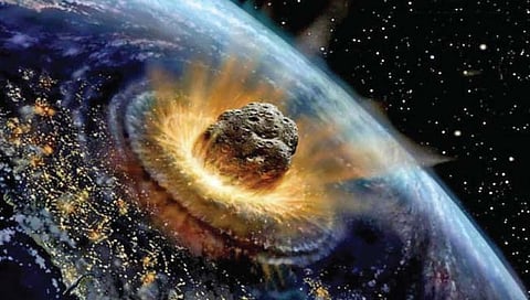 लघुग्रह धडकेने डायनासोरचे अवशेष अंतराळातही उडाले?