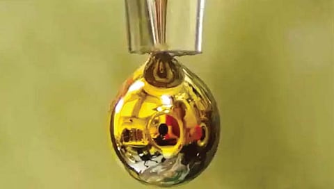 ‘सोने’ चक्क पाण्यापासून बनवले!