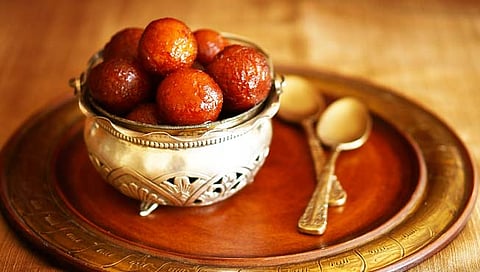 खमंग गुलाबजाम भारतात आला कुठून?