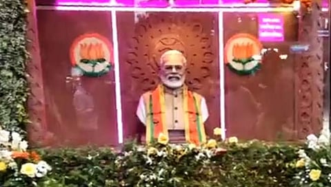 पंतप्रधान नरेंद्र मोदी यांचे मंदिर रातोरात हटविले; राष्ट्रवादी आक्रमक