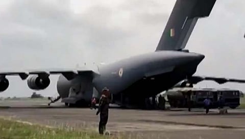 अफगाणिस्तान : काबूलमधून विशेष विमानाने भारतीय अधिकारी मायदेशात दाखल