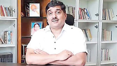 विपरीत परिस्थितीवर मात करणारेच यशस्वी : डॉ. इंद्रजित देशमुख