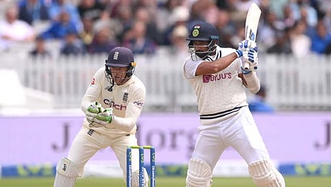 भारताचा वेगवान गोलंदाज मोहम्मद शमीने दमदार अर्धशतकी खेळी केली. तब्बल सात वर्षांनंतर शमीने कसोटी क्रिकेटमध्ये अर्धशतक झळकावले.