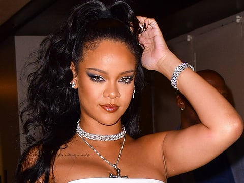 पॉप स्टार रिहाना झाली जगातील सर्वात श्रीमंत महिला संगीतकार