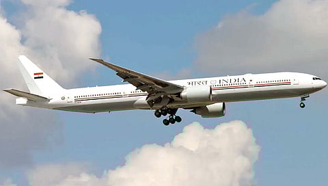 पंतप्रधानांचे ‘इंडिया वन’ विमान आहे अत्यंत खास या आहेत सुविधा