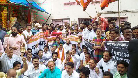 मनसेचे पुण्यात घंटानाद आंदोलन